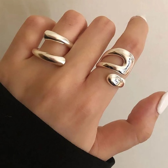 925 Sterling Silver Retro Minimalist Hollow Ring - Picture 2 of 7